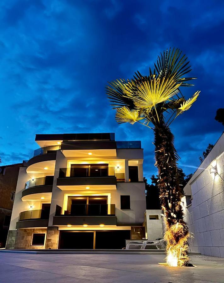 White Pearl Apartments - New Grebaštica Dış mekan fotoğraf
