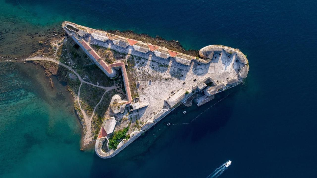 White Pearl Apartments - New Grebaštica Dış mekan fotoğraf