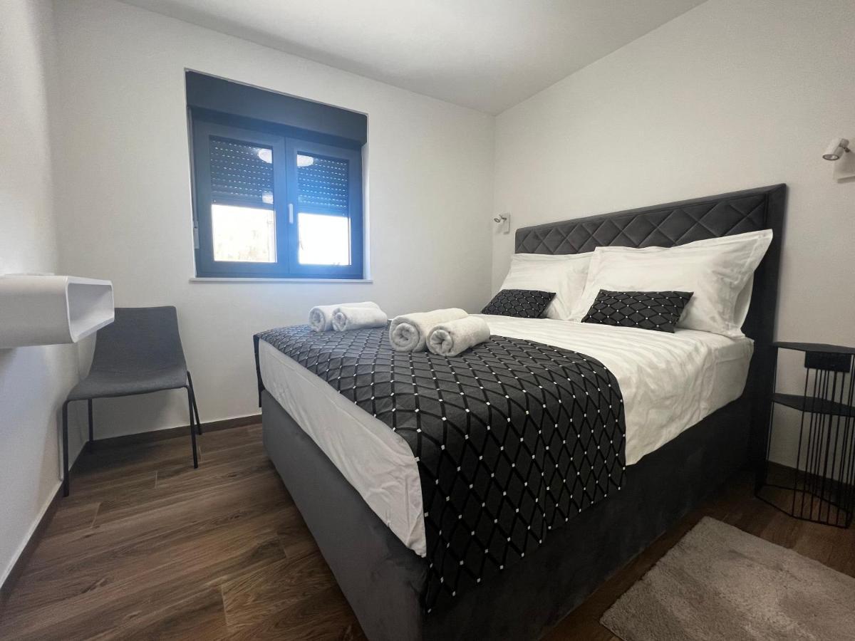 White Pearl Apartments - New Grebaštica Dış mekan fotoğraf