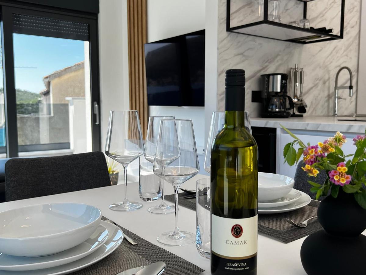 White Pearl Apartments - New Grebaštica Dış mekan fotoğraf