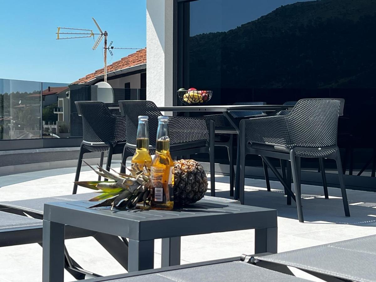 White Pearl Apartments - New Grebaštica Dış mekan fotoğraf