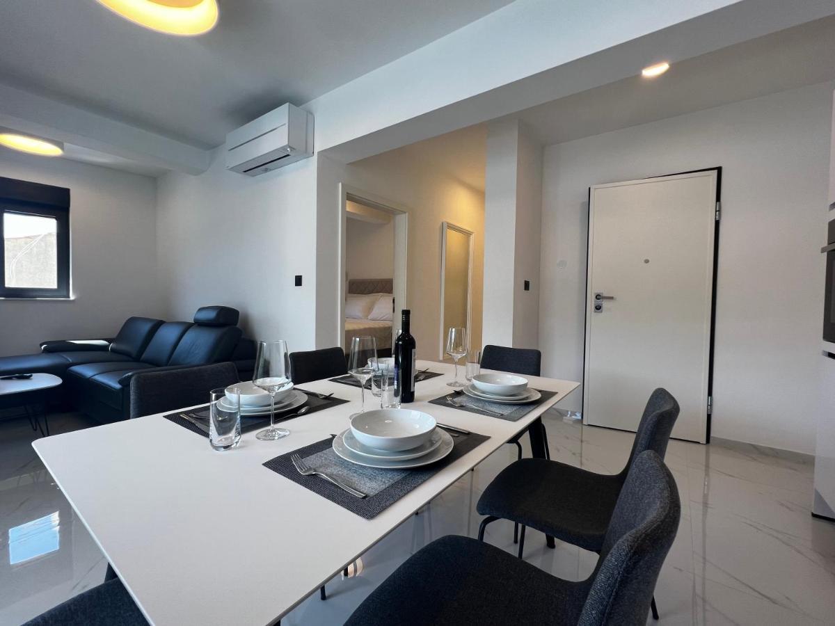 White Pearl Apartments - New Grebaštica Dış mekan fotoğraf