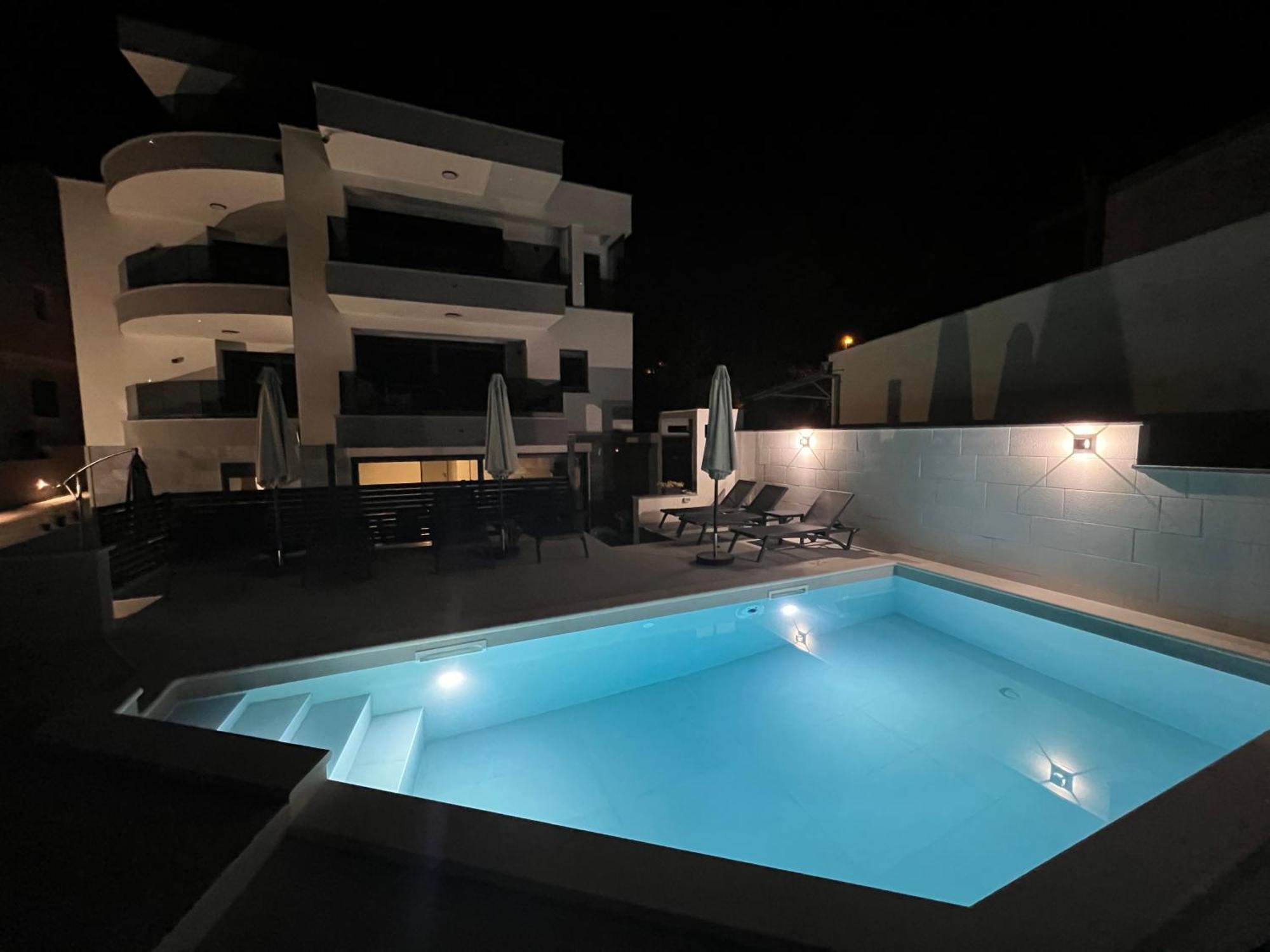 White Pearl Apartments - New Grebaštica Dış mekan fotoğraf